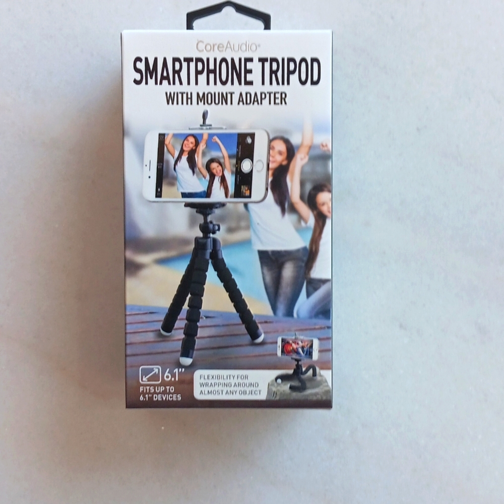 Smartphone tripod with mount adapter